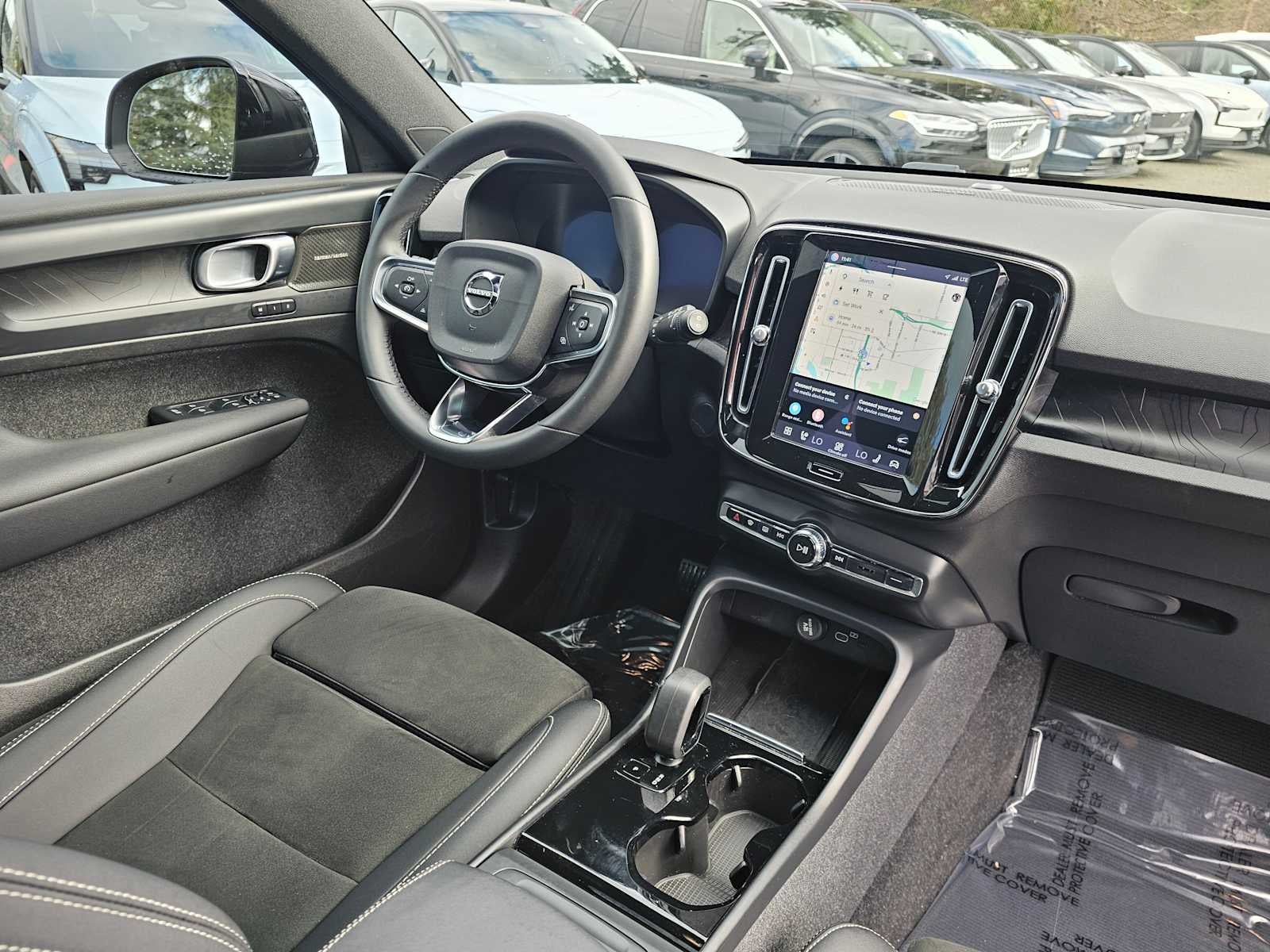 2023 Volvo XC40 Recharge Pure Electric Ultimate