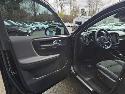 2023 Volvo XC40 Recharge Pure Electric Ultimate
