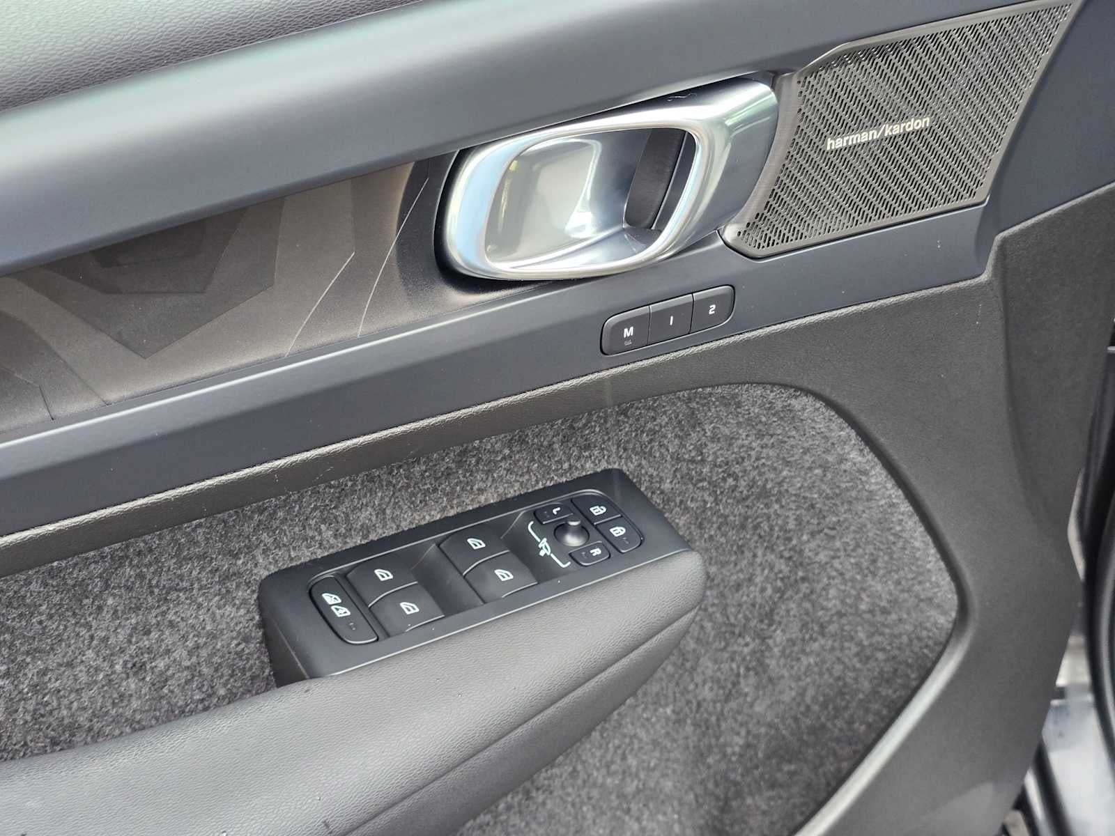 2023 Volvo XC40 Recharge Pure Electric Ultimate