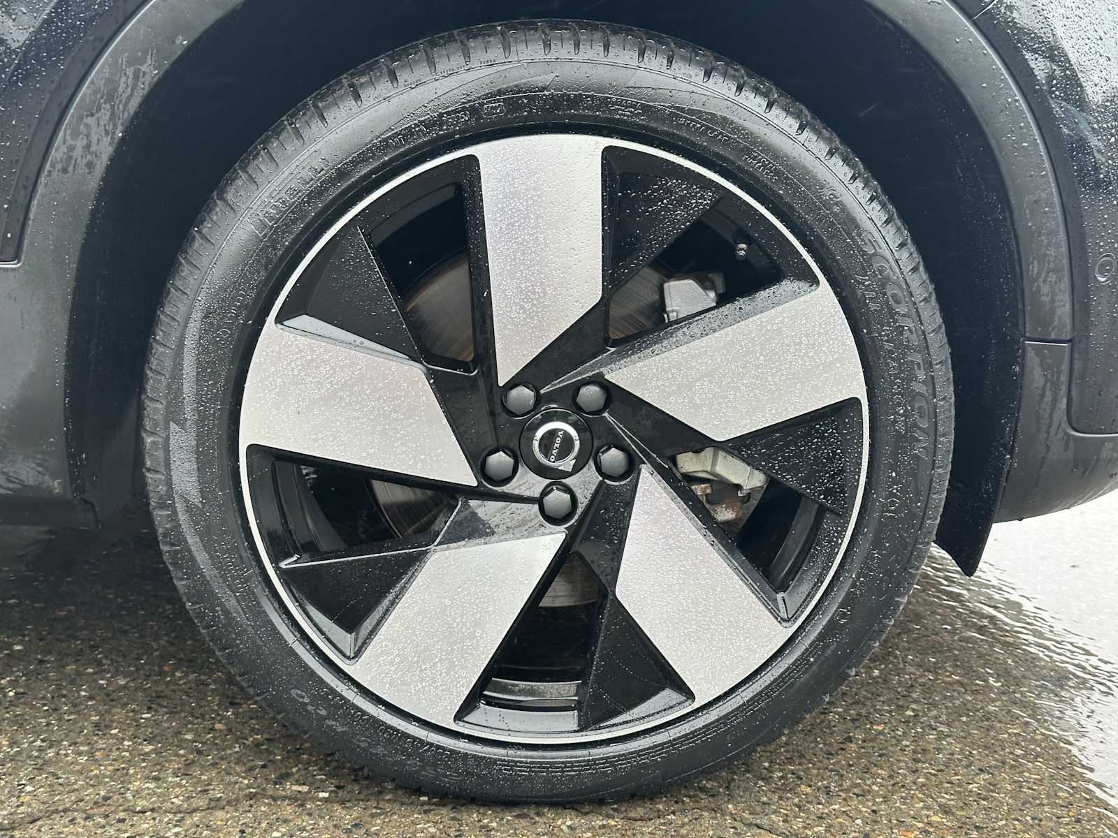 2023 Volvo XC40 Recharge Pure Electric Ultimate
