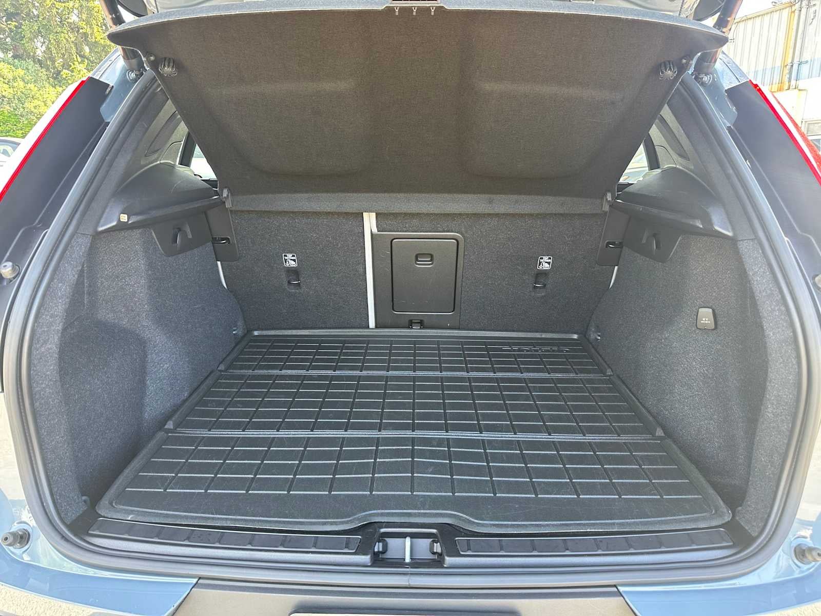 2023 Volvo XC40 Recharge Pure Electric Ultimate