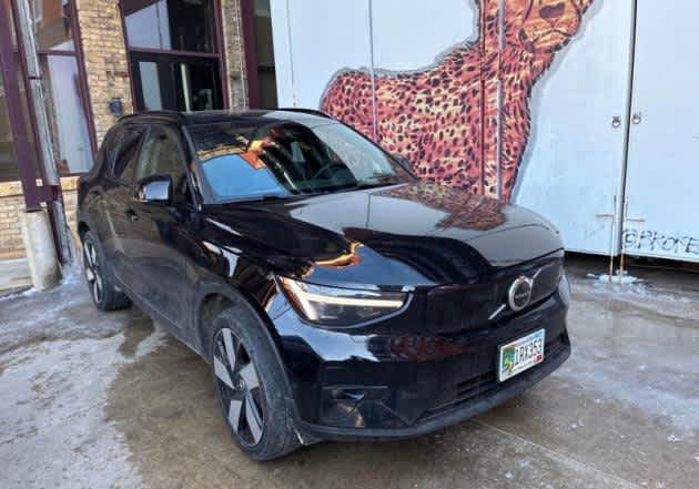 2023 Volvo XC40 Recharge Pure Electric Ultimate