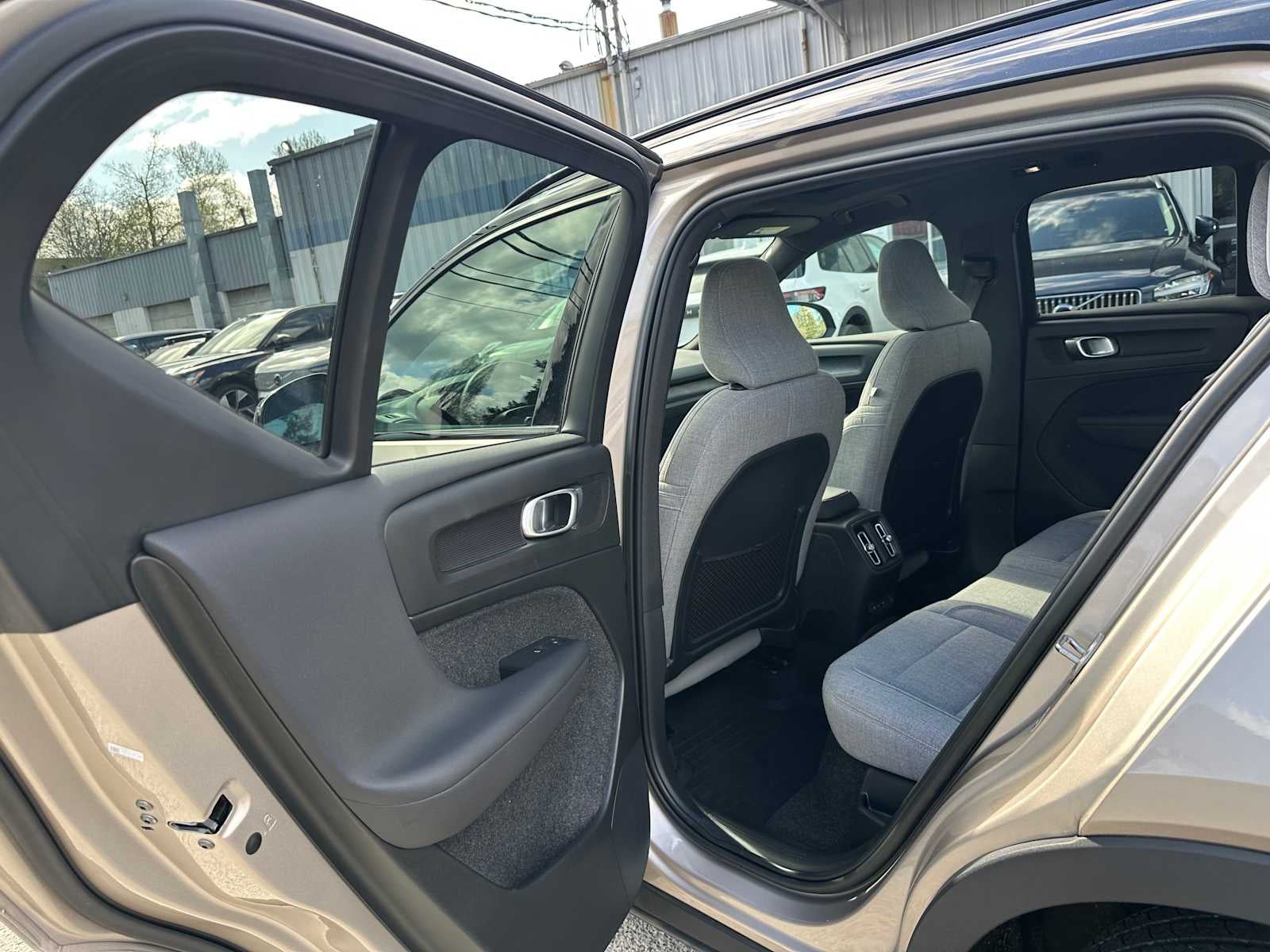2023 Volvo XC40 Recharge Pure Electric Ultimate