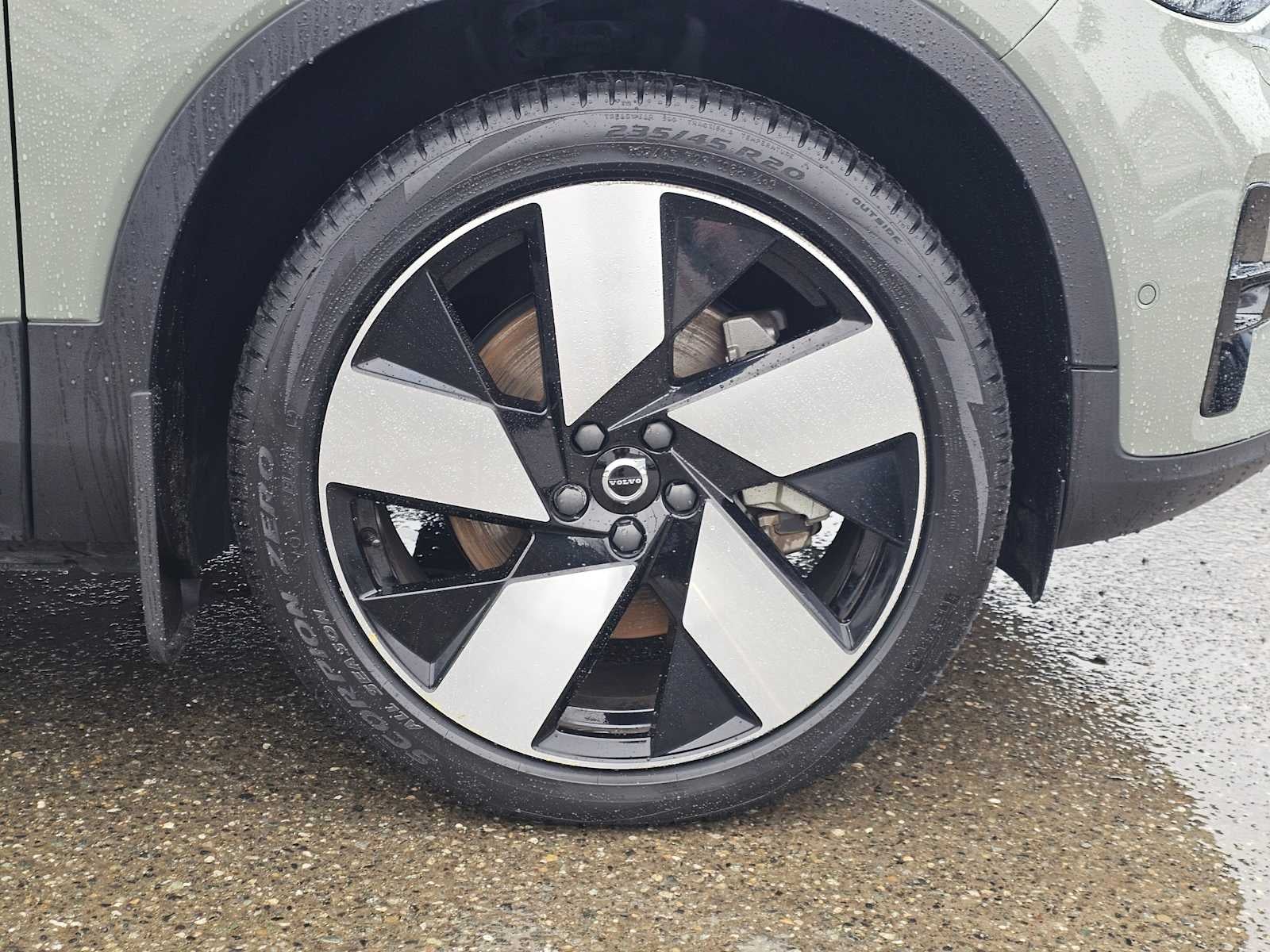 2023 Volvo XC40 Recharge Pure Electric Ultimate