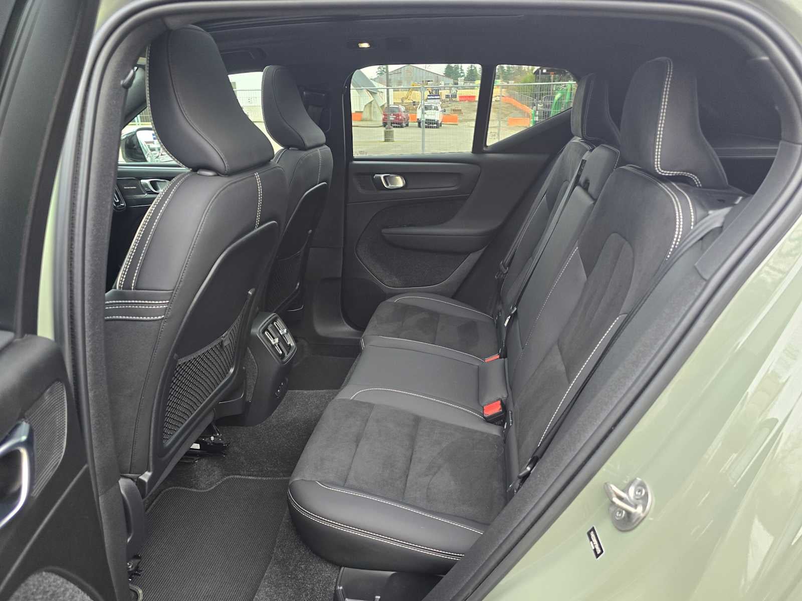 2023 Volvo XC40 Recharge Pure Electric Ultimate