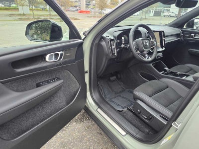 2023 Volvo XC40 Recharge Pure Electric Ultimate