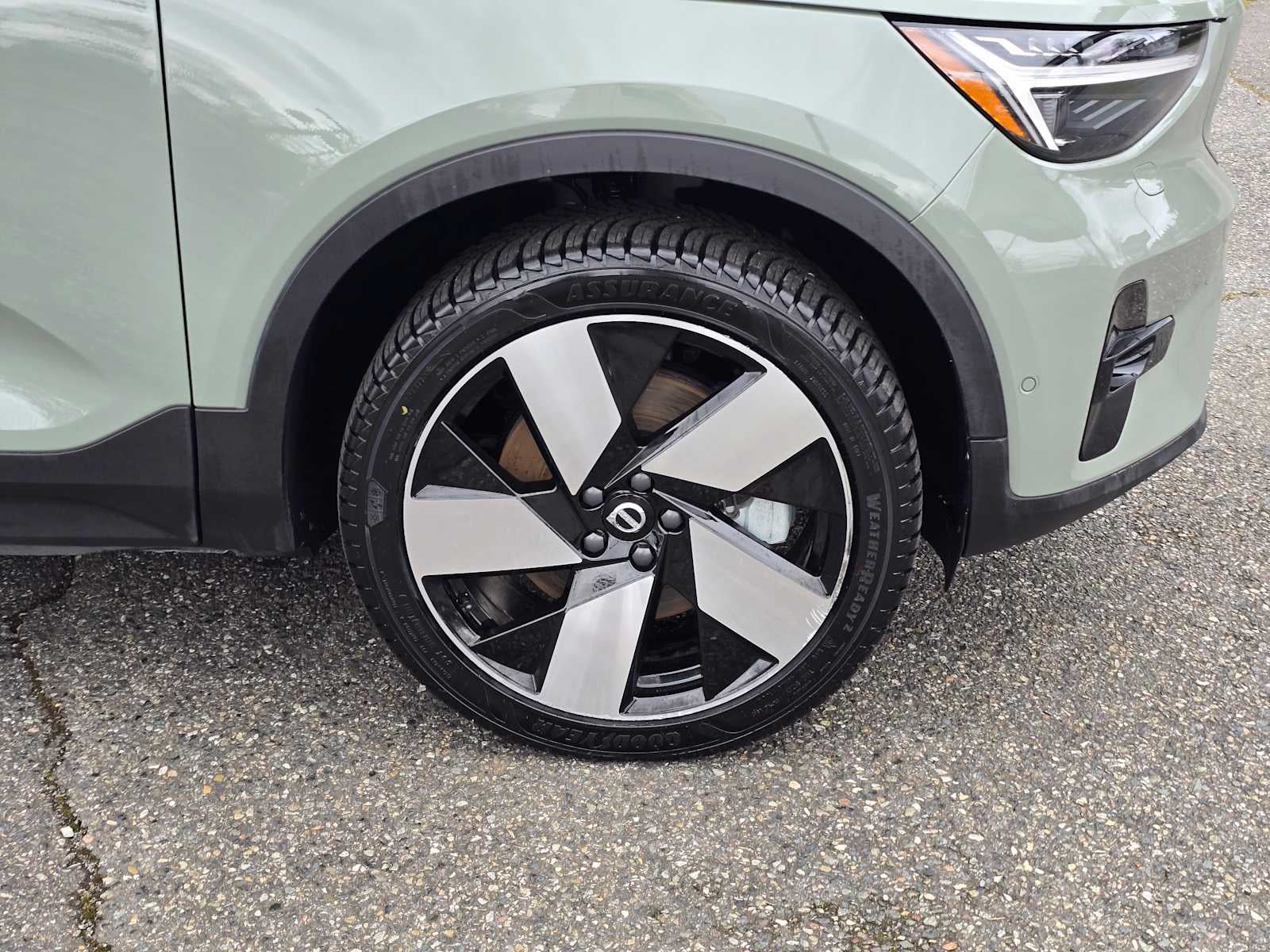 2023 Volvo XC40 Recharge Pure Electric Ultimate