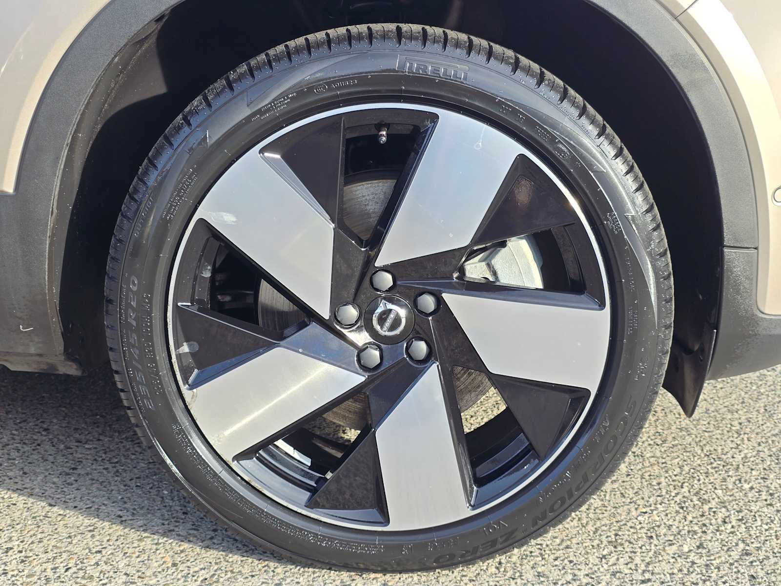 2023 Volvo XC40 Recharge Pure Electric Ultimate
