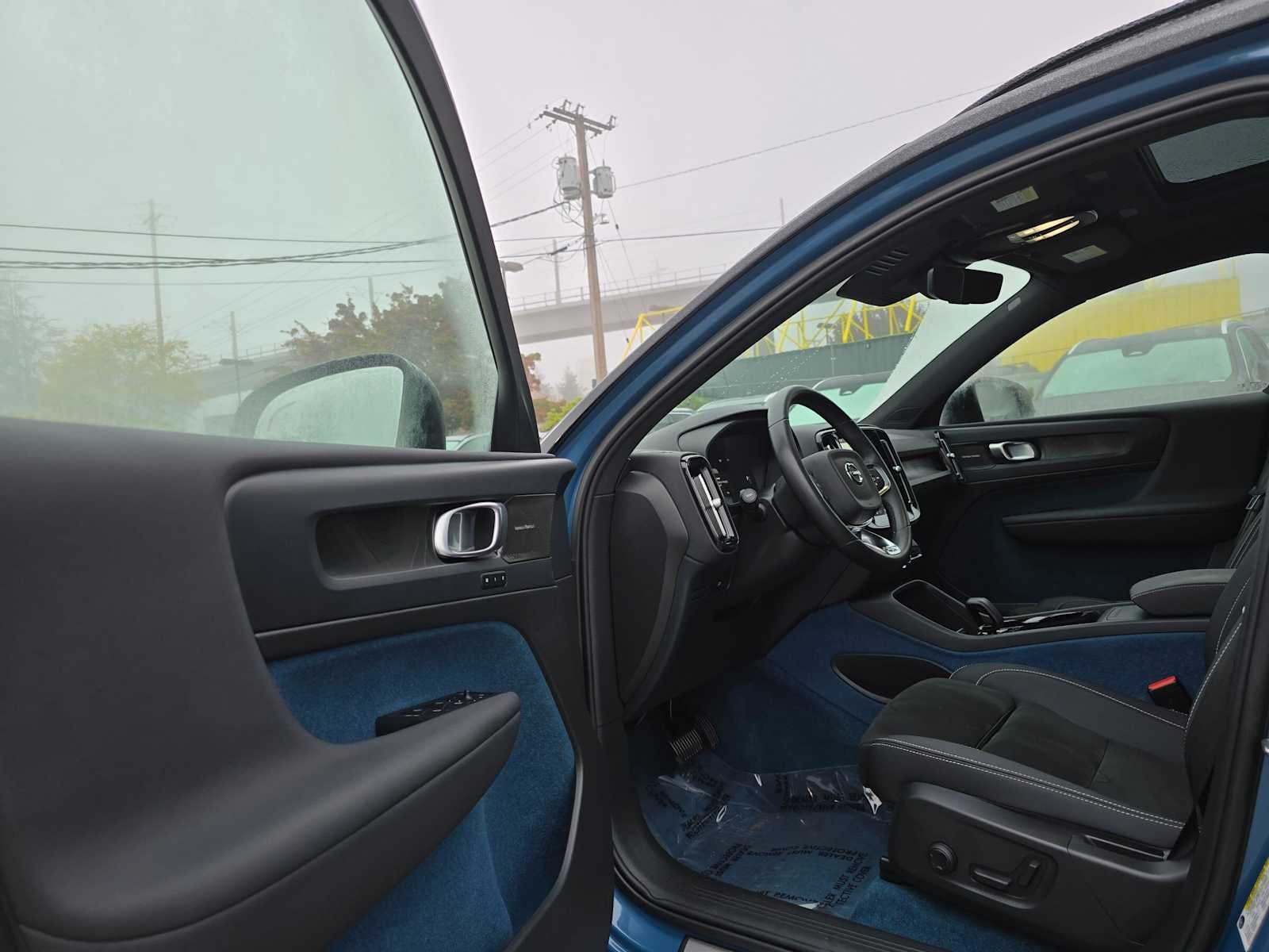 2023 Volvo XC40 Recharge Pure Electric Ultimate