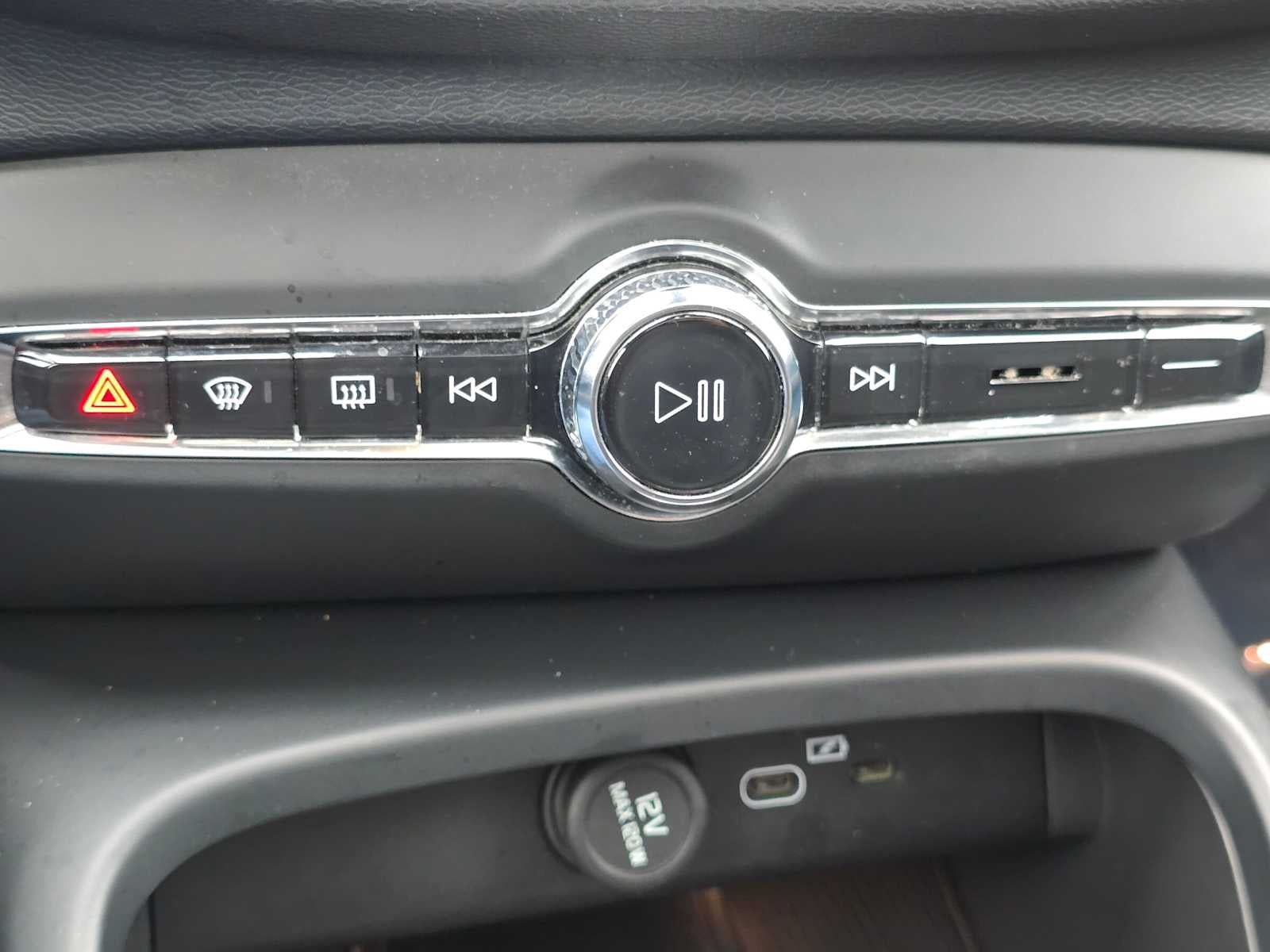2023 Volvo XC40 Recharge Pure Electric Ultimate