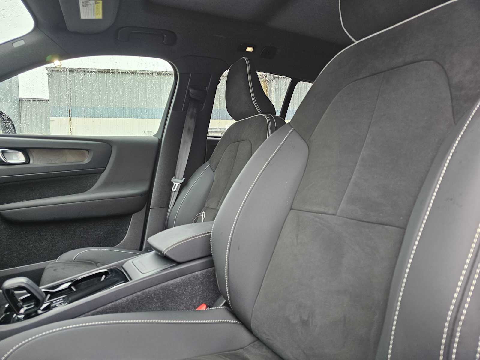 2023 Volvo XC40 Recharge Pure Electric Ultimate