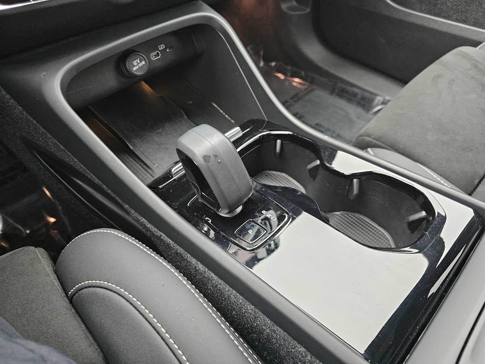 2023 Volvo XC40 Recharge Pure Electric Ultimate