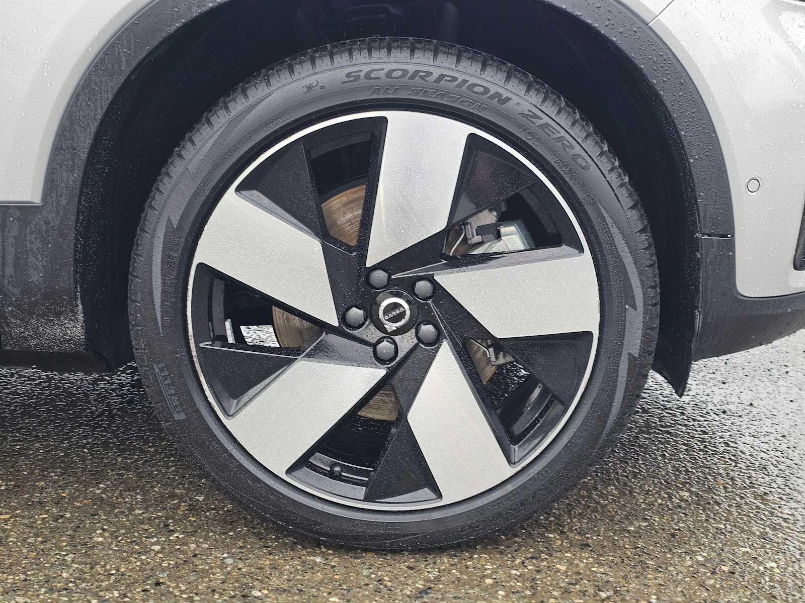 2023 Volvo XC40 Recharge Pure Electric Ultimate