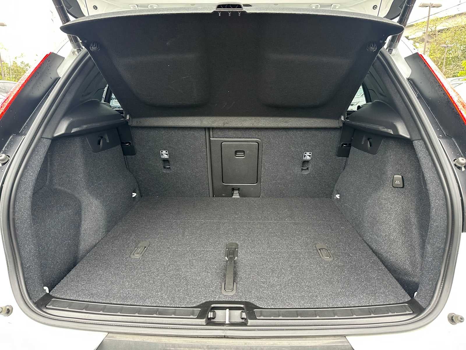 2023 Volvo XC40 Recharge Pure Electric Ultimate