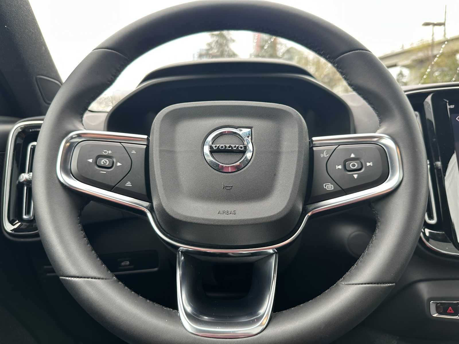 2023 Volvo XC40 Recharge Pure Electric Ultimate