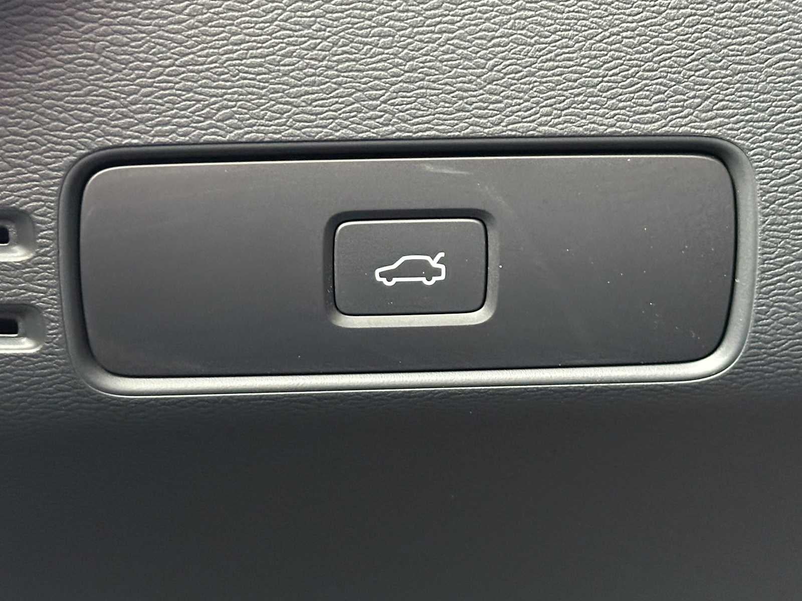2023 Volvo XC40 Recharge Pure Electric Ultimate