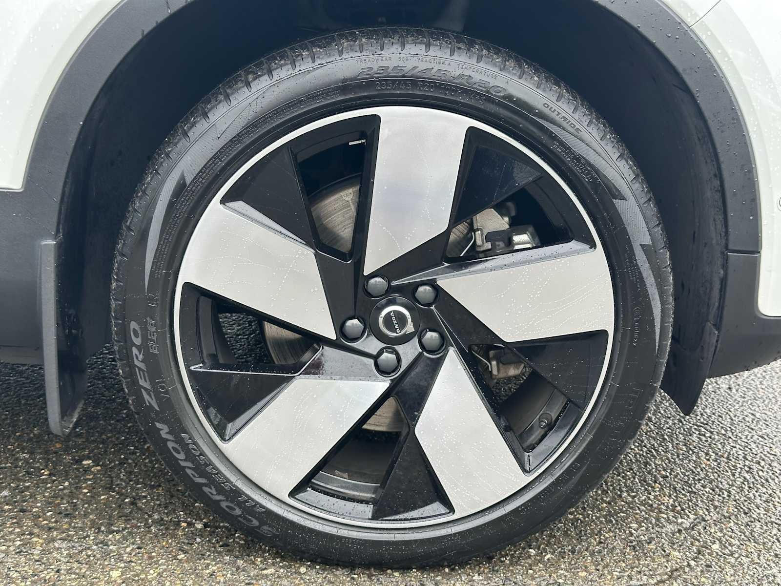 2023 Volvo XC40 Recharge Pure Electric Ultimate