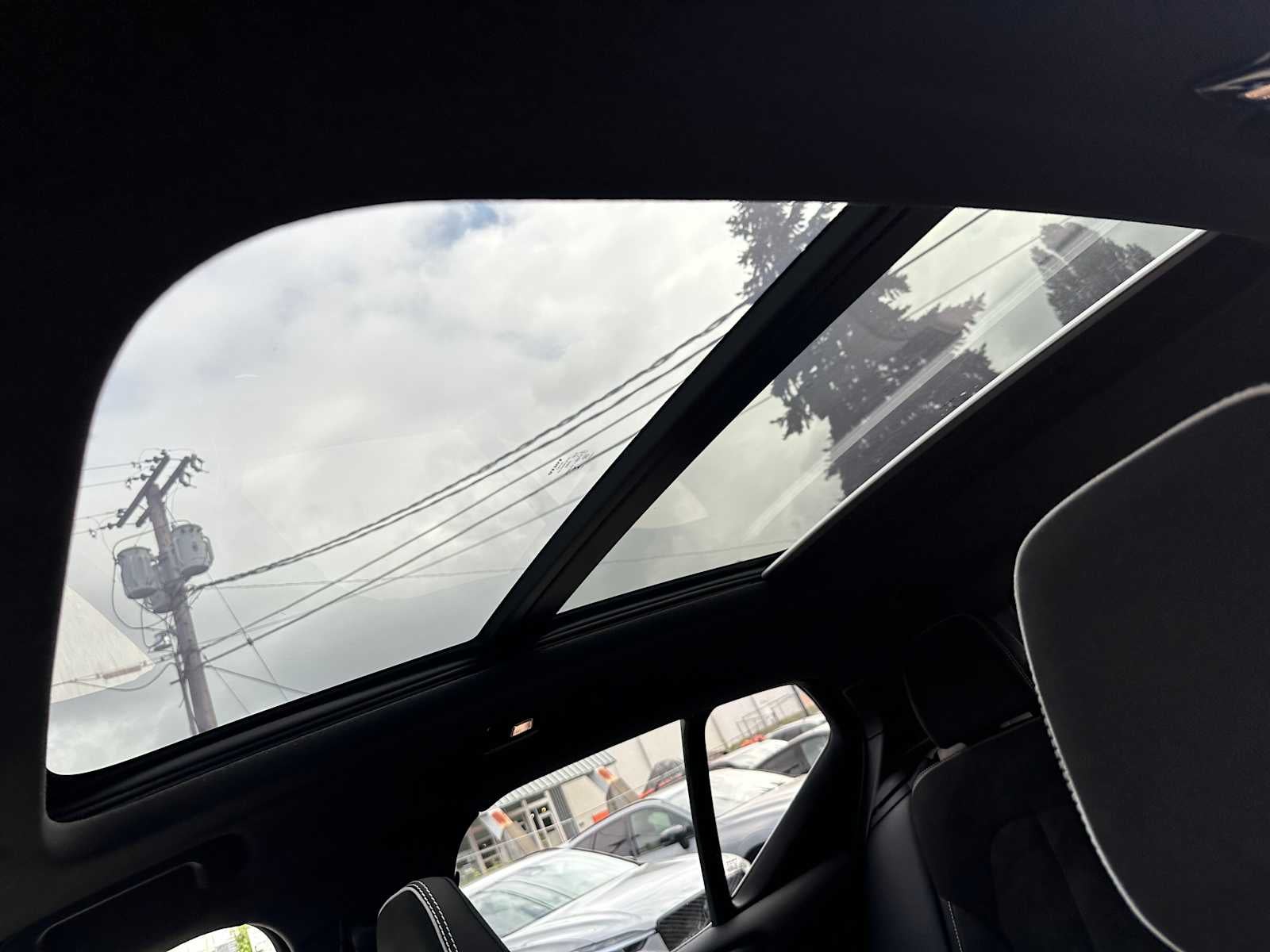 2023 Volvo XC40 Recharge Pure Electric Ultimate
