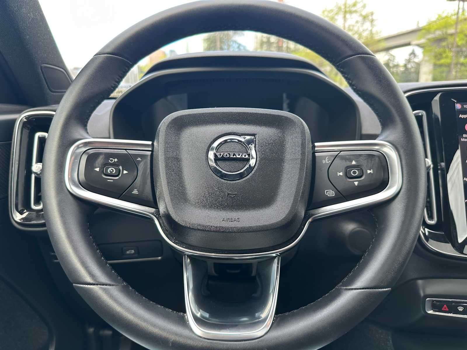 2023 Volvo XC40 Recharge Pure Electric Ultimate