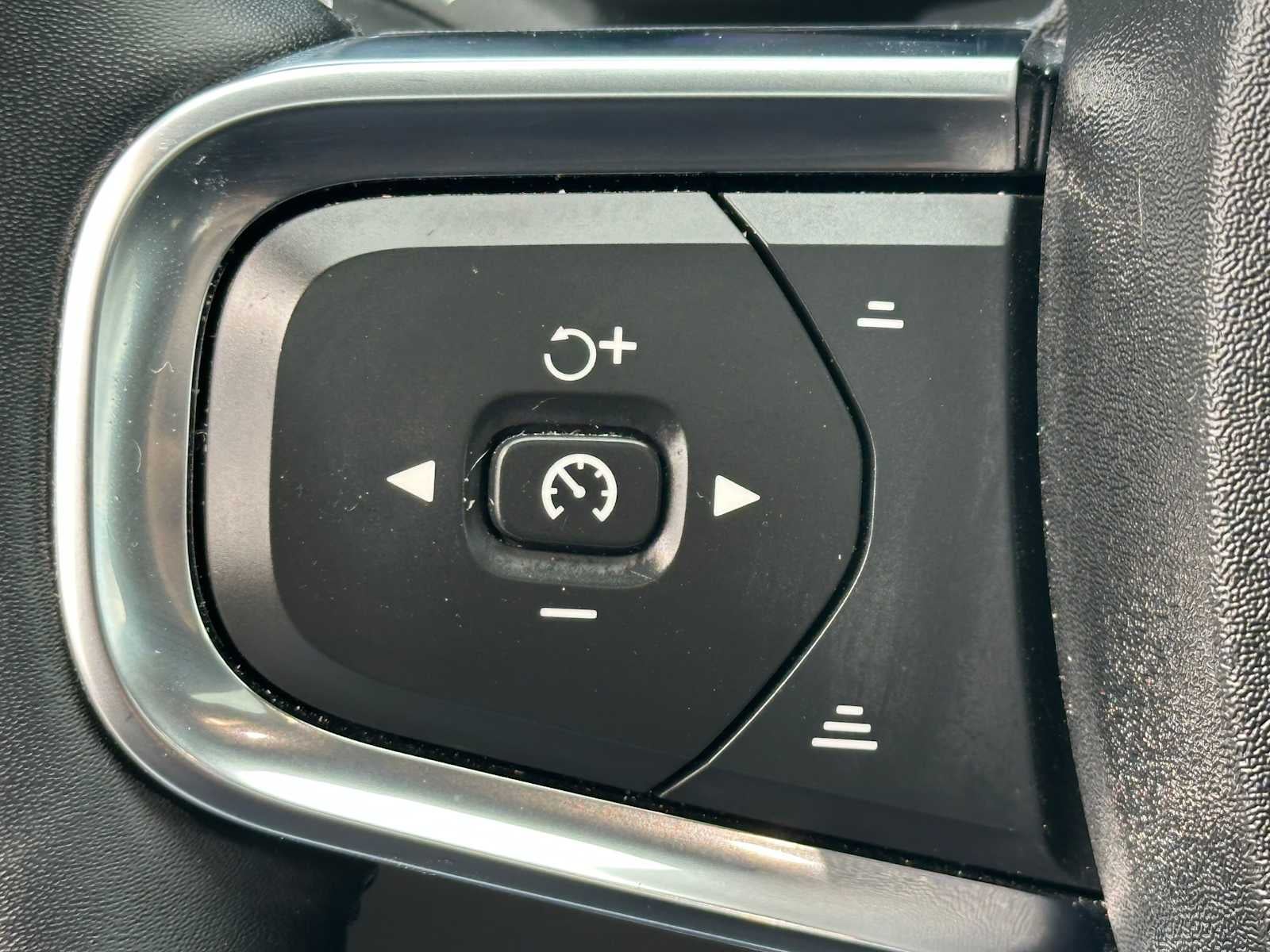 2023 Volvo XC40 Recharge Pure Electric Ultimate
