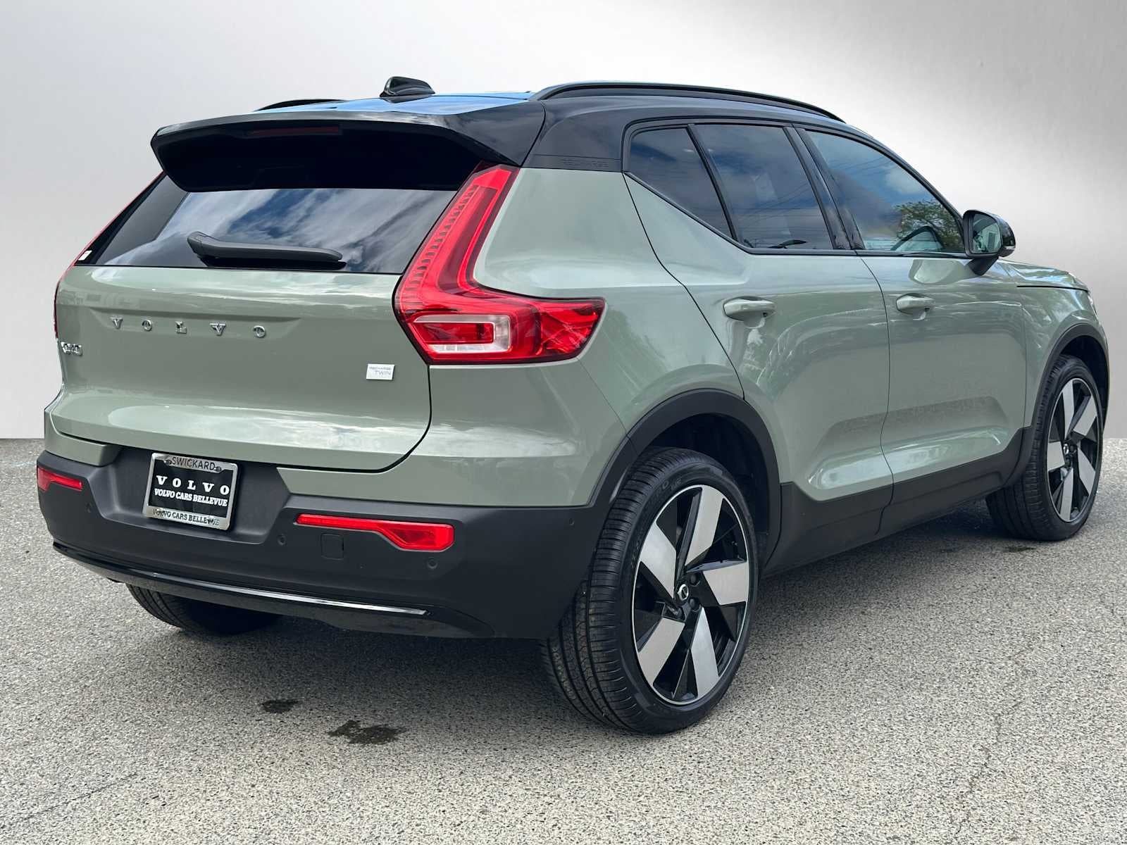 2023 Volvo XC40 Recharge Pure Electric Ultimate