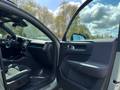 2023 Volvo XC40 Recharge Pure Electric Ultimate