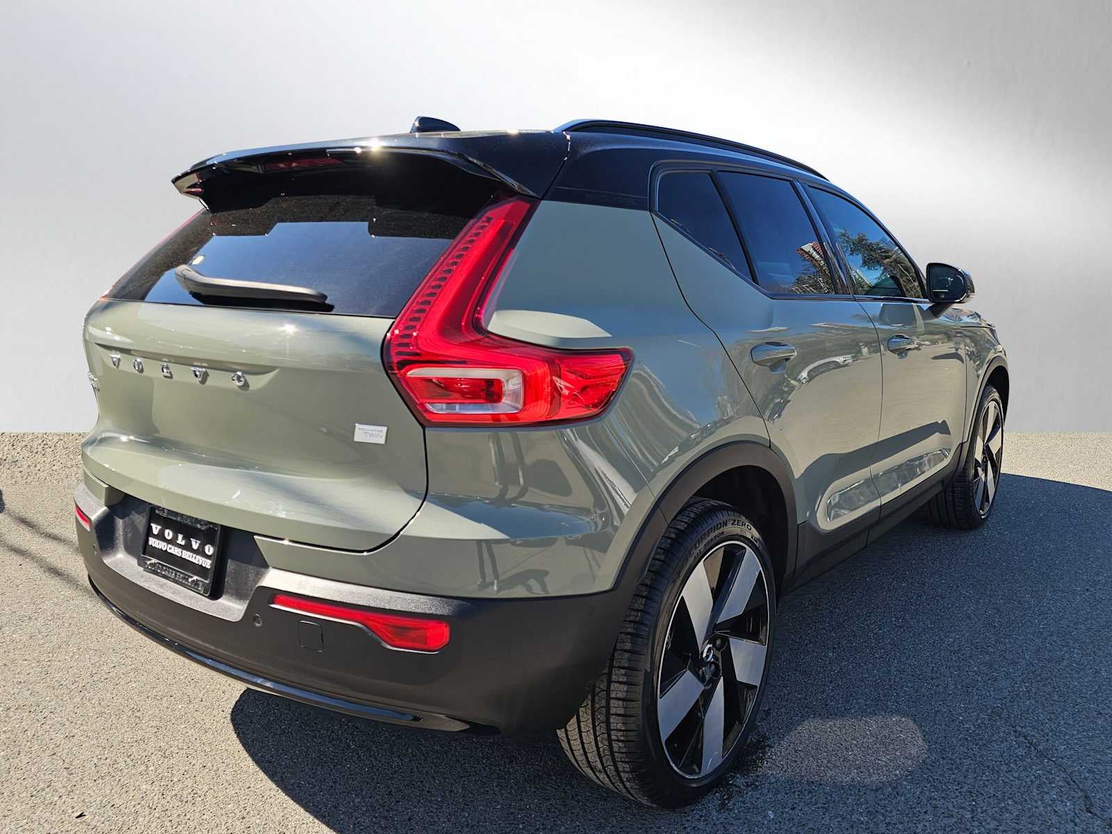 2023 Volvo XC40 Recharge Pure Electric Ultimate