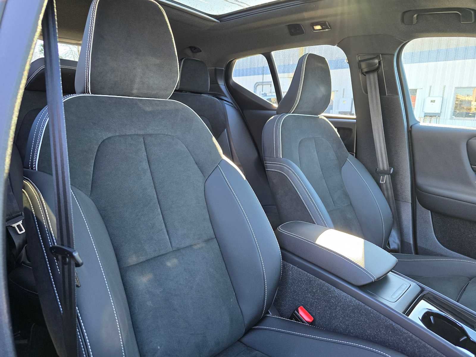 2023 Volvo XC40 Recharge Pure Electric Ultimate