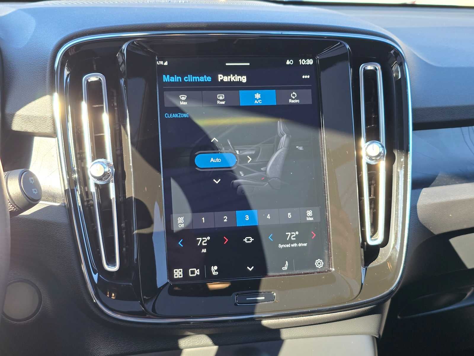 2023 Volvo XC40 Recharge Pure Electric Ultimate