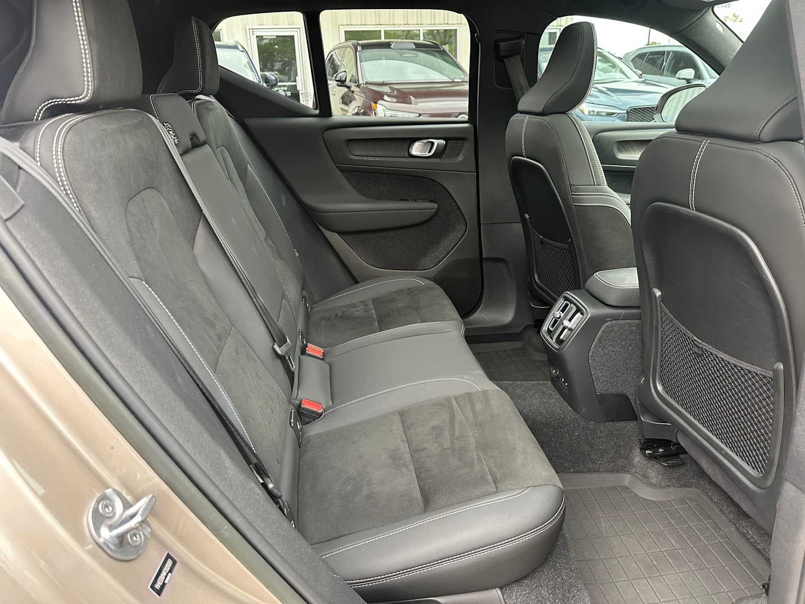 2023 Volvo XC40 Recharge Pure Electric Ultimate