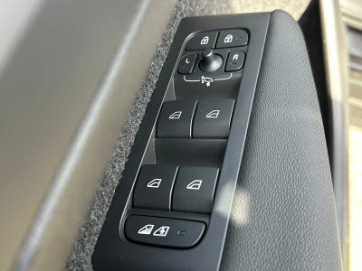 2023 Volvo XC40 Recharge Pure Electric Ultimate