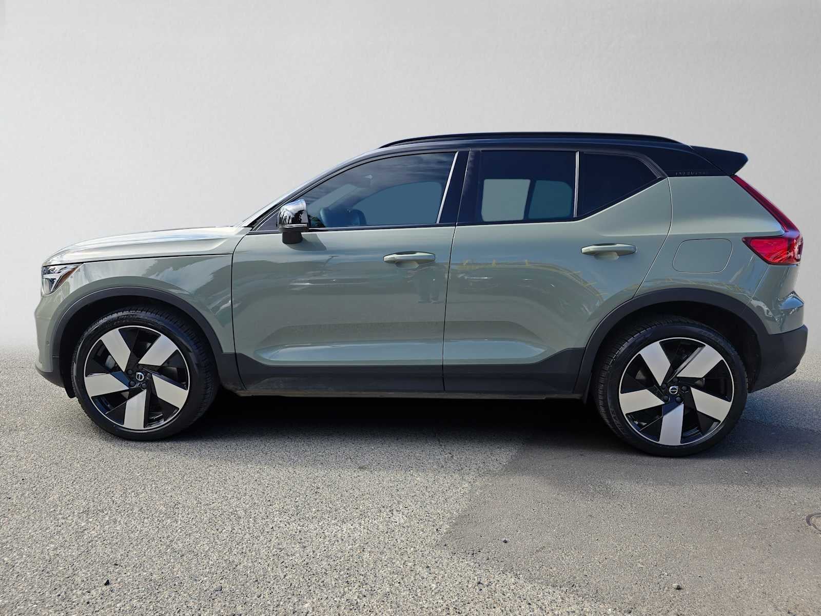 2023 Volvo XC40 Recharge Pure Electric Ultimate