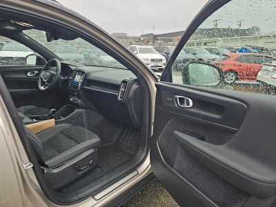 2023 Volvo XC40 Recharge Pure Electric Ultimate