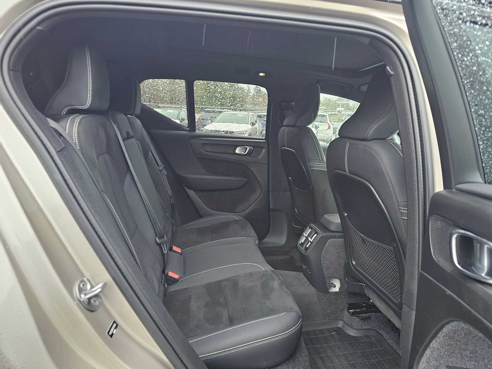 2023 Volvo XC40 Recharge Pure Electric Ultimate