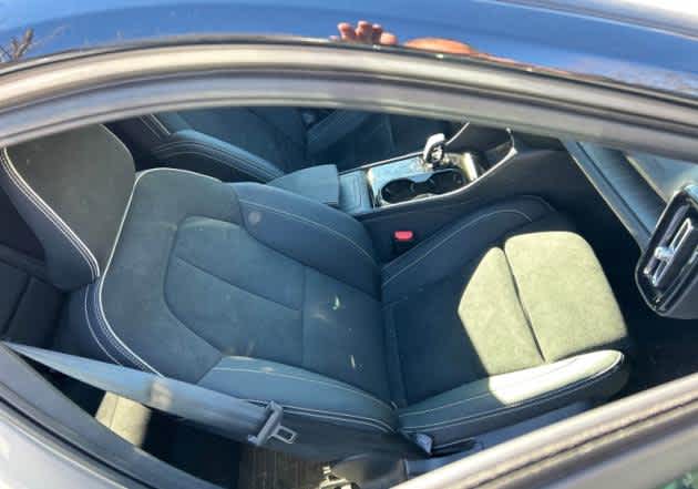 2023 Volvo XC40 Recharge Pure Electric Ultimate