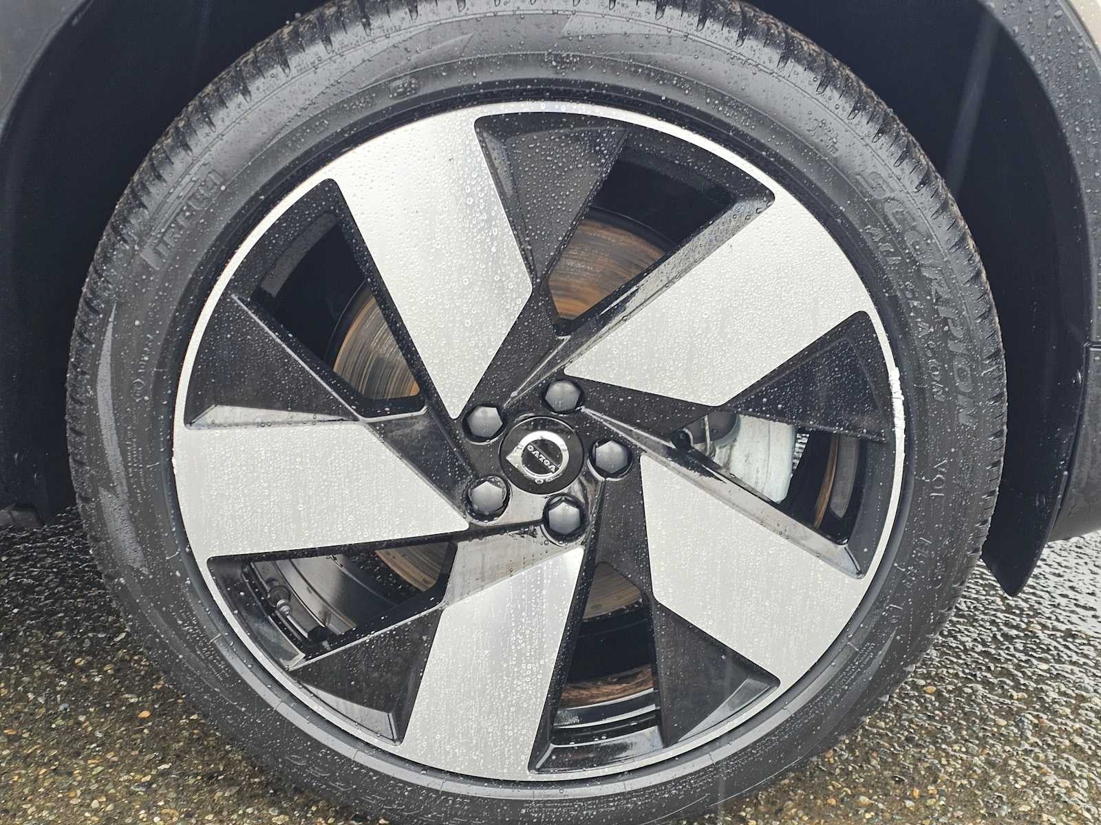 2023 Volvo XC40 Recharge Pure Electric Ultimate