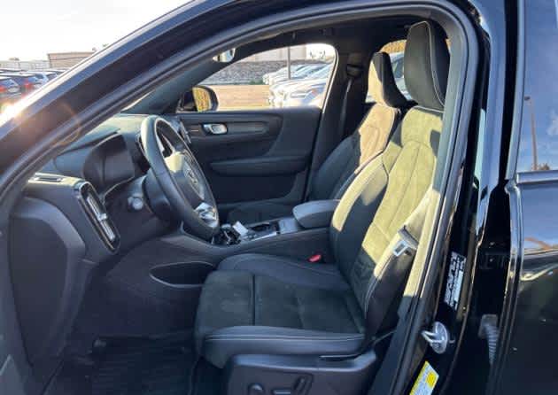 2023 Volvo XC40 Recharge Pure Electric Ultimate