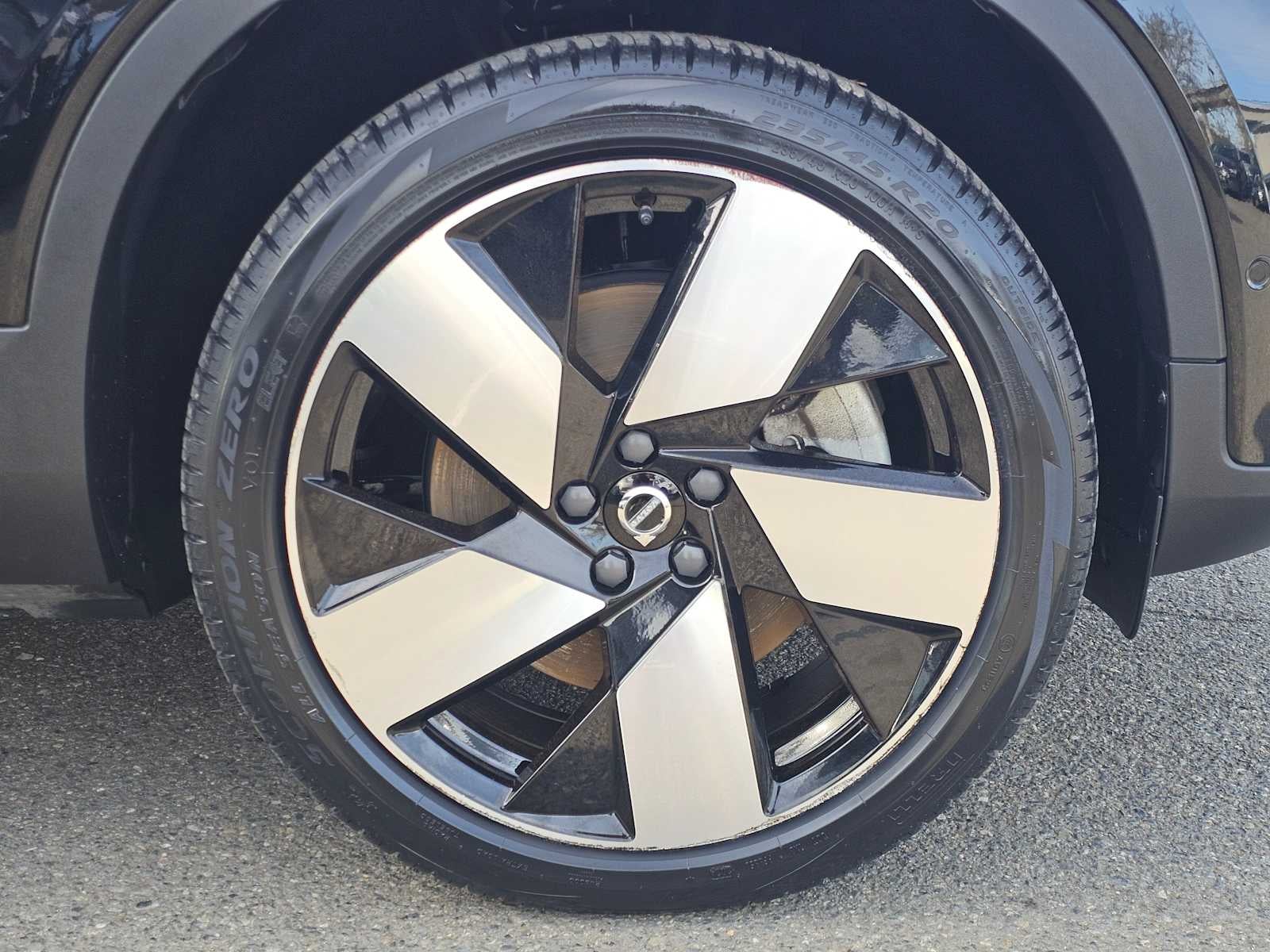 2023 Volvo XC40 Recharge Pure Electric Ultimate