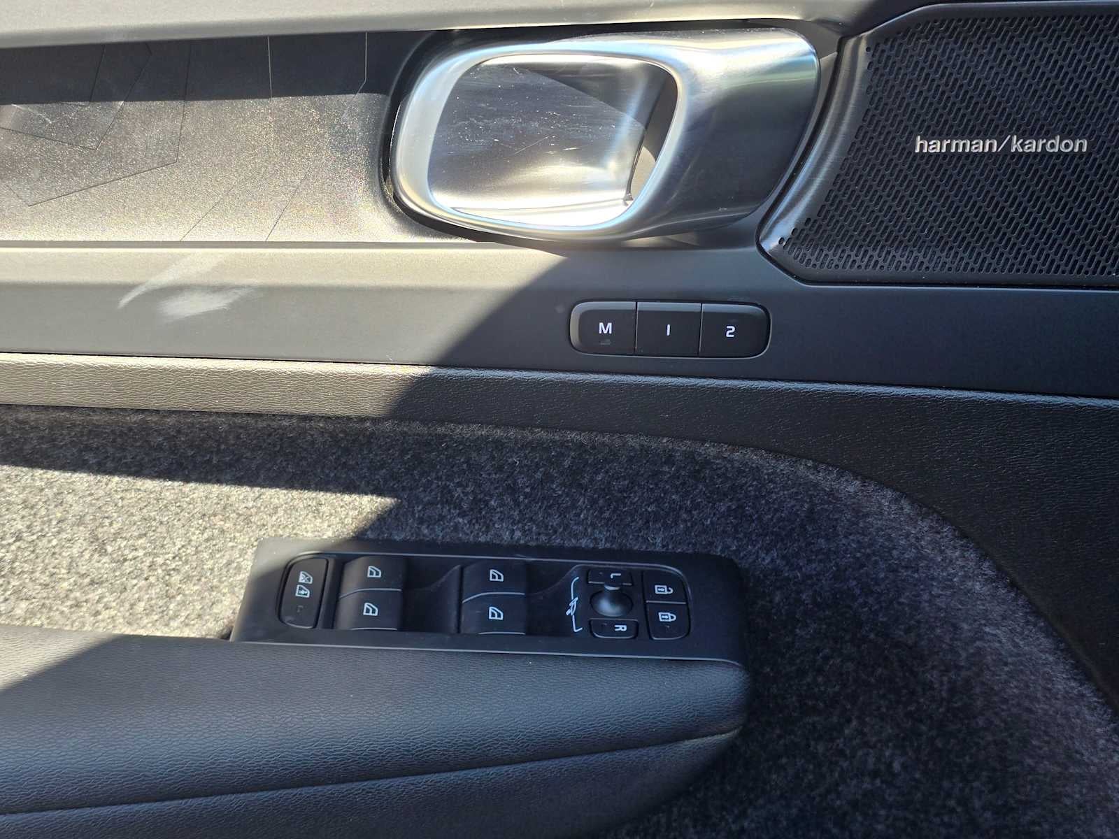 2023 Volvo XC40 Recharge Pure Electric Ultimate