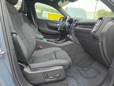 2023 Volvo XC40 Recharge Pure Electric Ultimate