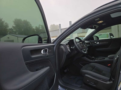 2023 Volvo XC40 Recharge Pure Electric Ultimate