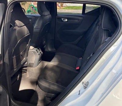 2023 Volvo XC40 Recharge Pure Electric Ultimate