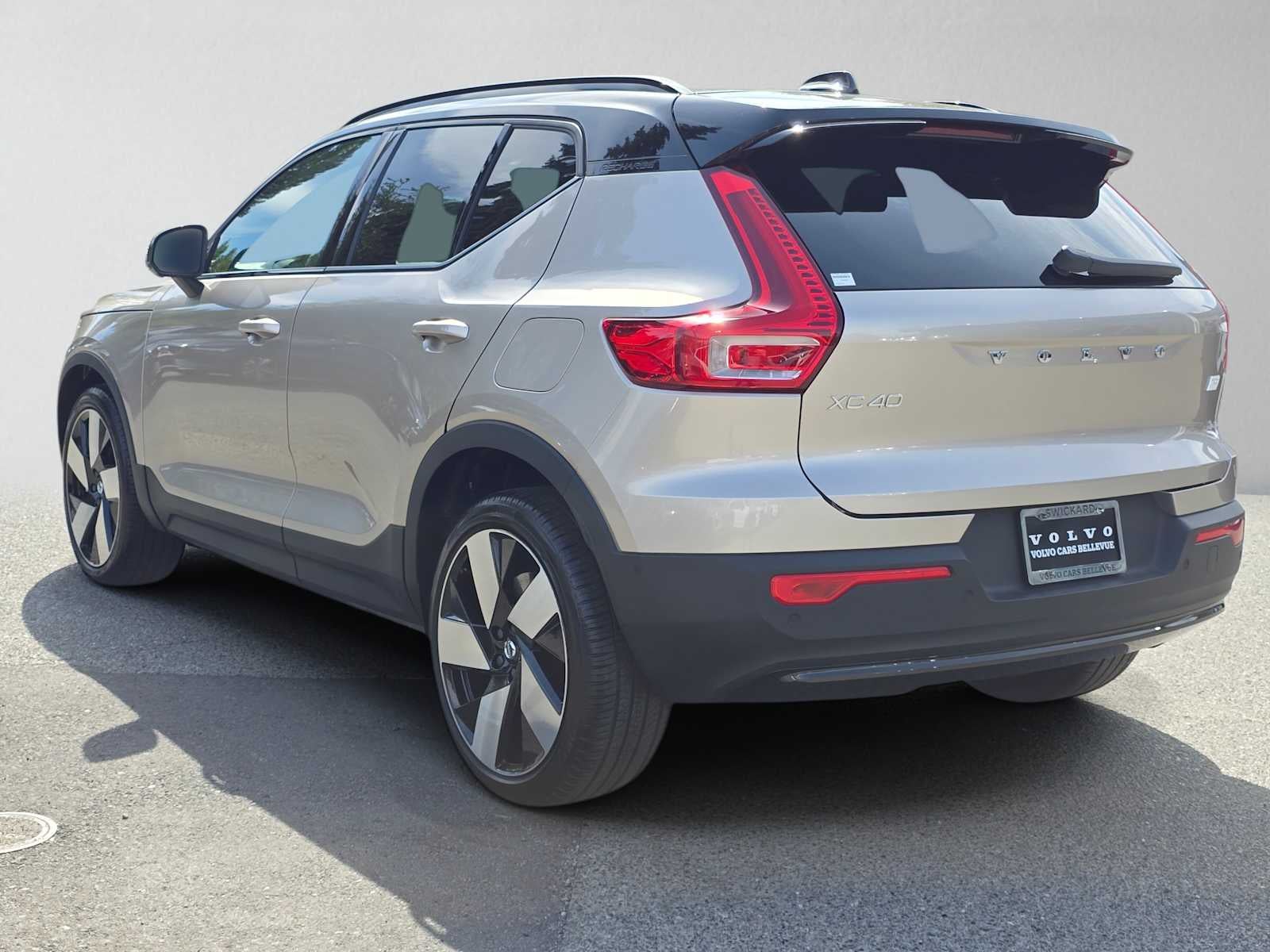 2023 Volvo XC40 Recharge Pure Electric Ultimate