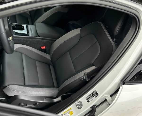 2023 Volvo XC40 Recharge Pure Electric Ultimate