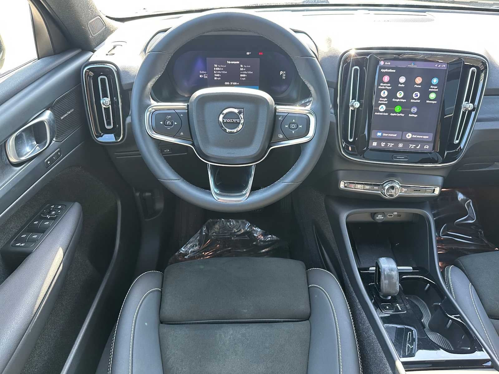 2023 Volvo XC40 Recharge Pure Electric Ultimate