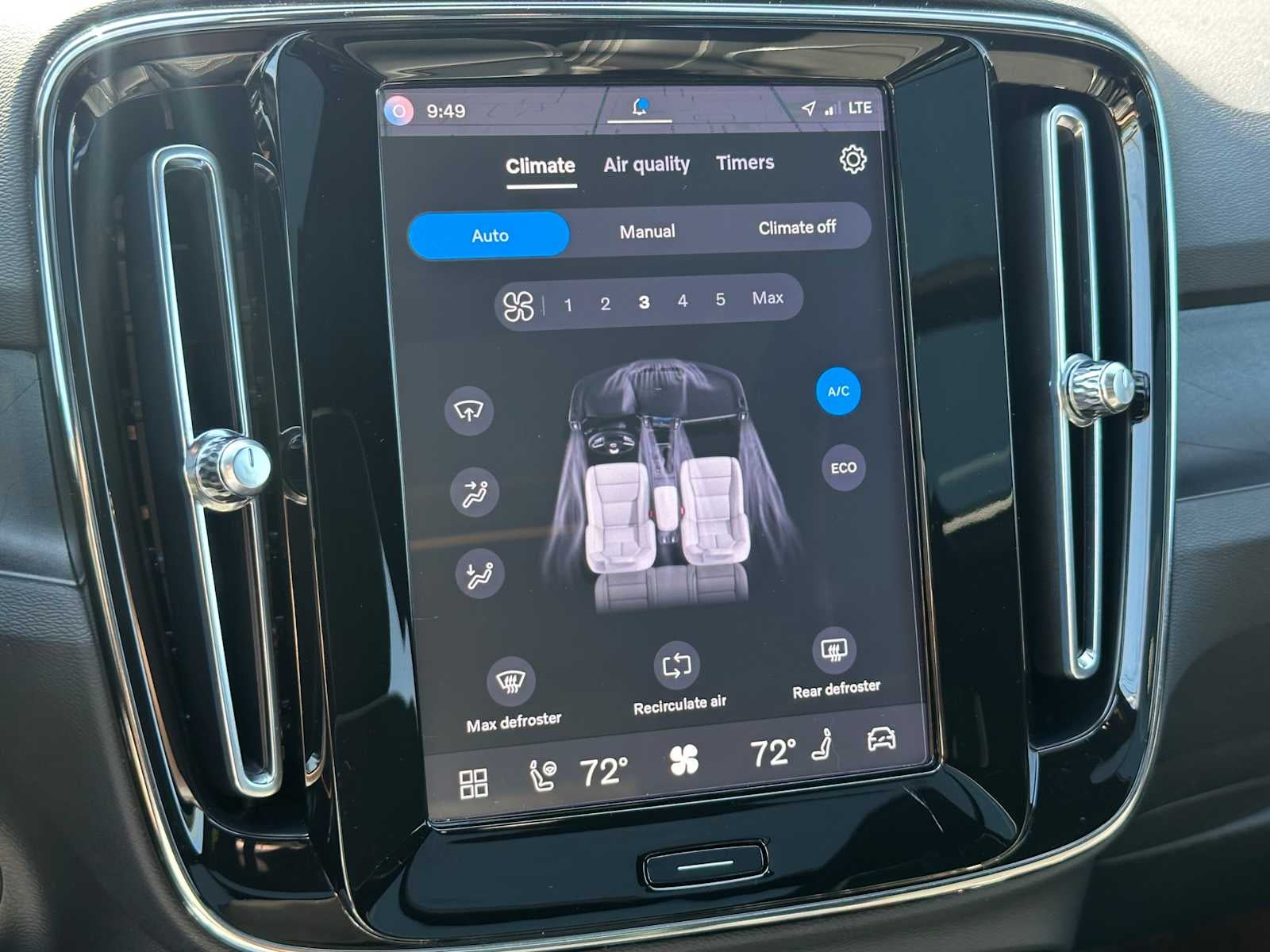 2023 Volvo XC40 Recharge Pure Electric Ultimate