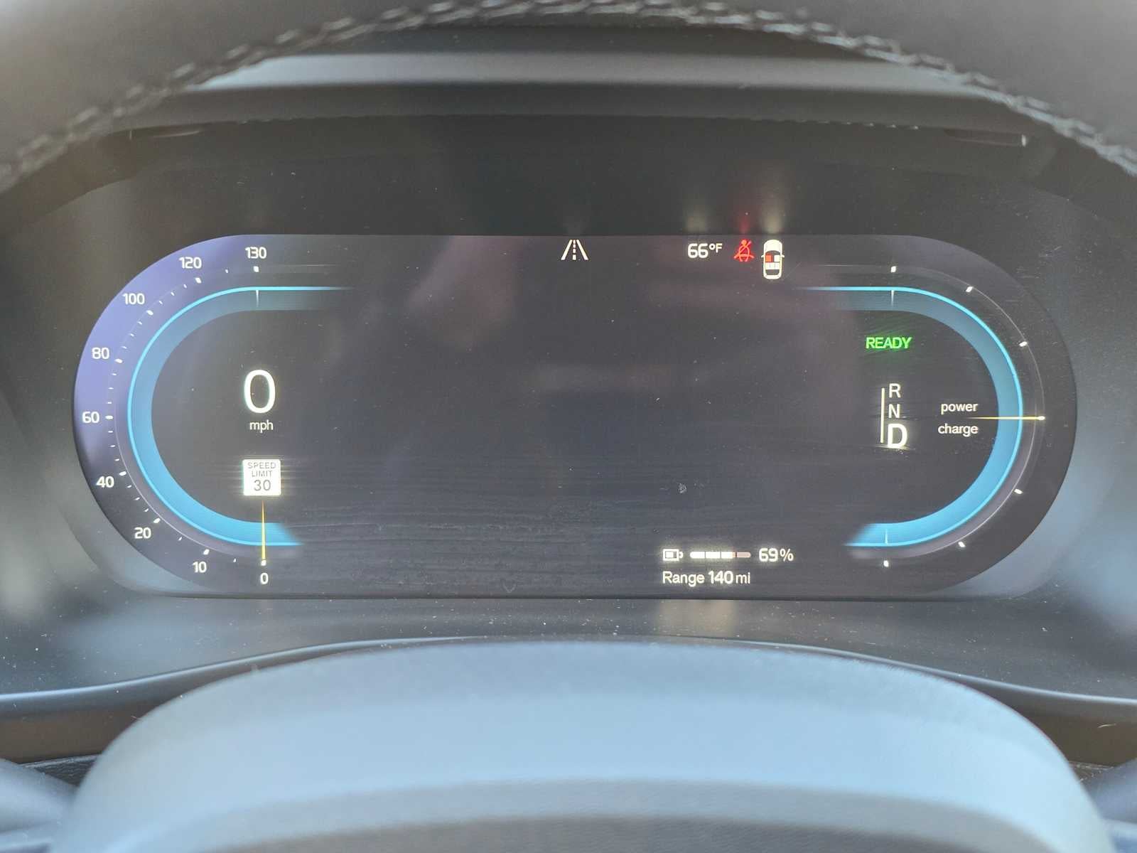 2023 Volvo XC40 Recharge Pure Electric Plus