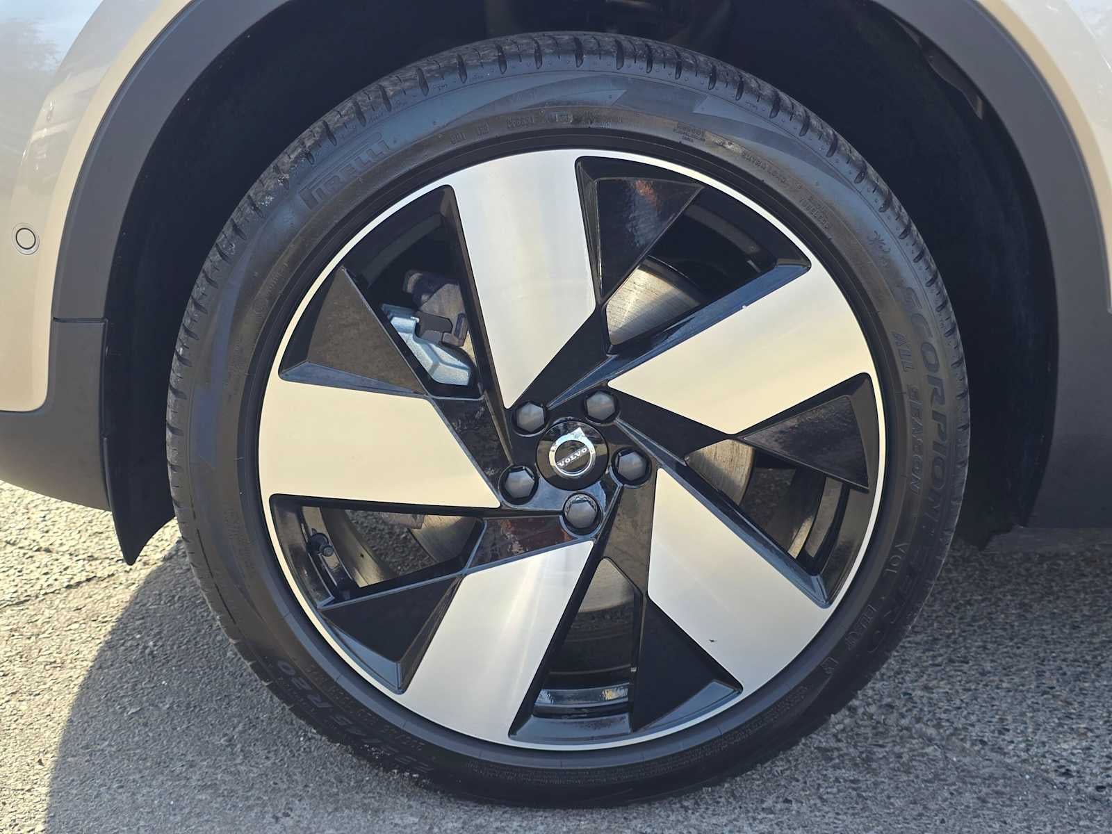 2023 Volvo XC40 Recharge Pure Electric Plus
