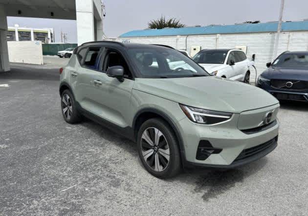 2023 Volvo XC40 Recharge Pure Electric Plus
