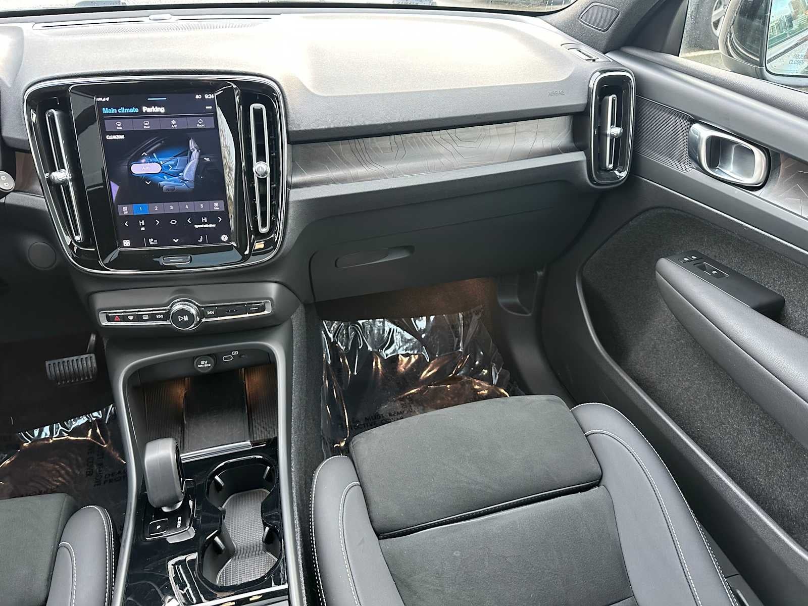 2023 Volvo XC40 Recharge Pure Electric Plus